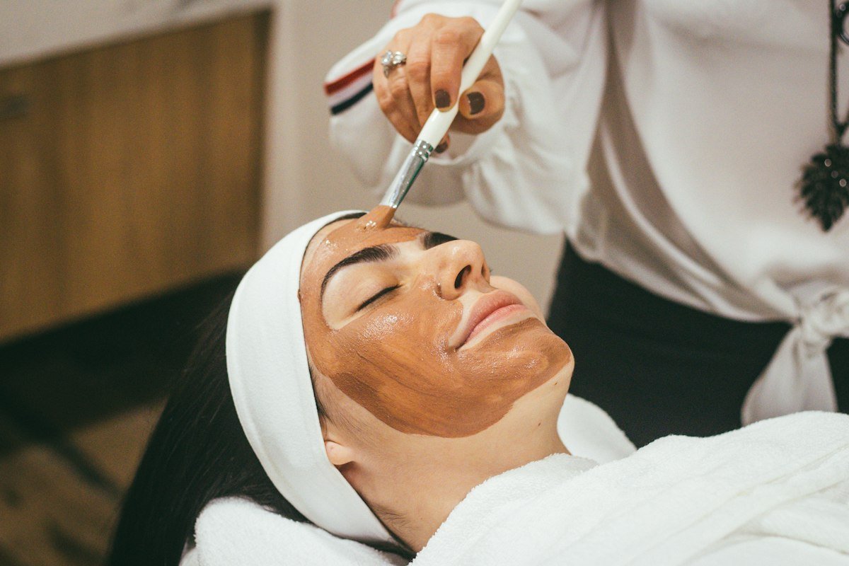 Signature Facial & Scalp Massage